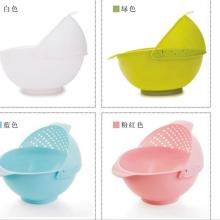 塑料工艺品的艺术重塑 从实用到美学的蜕变